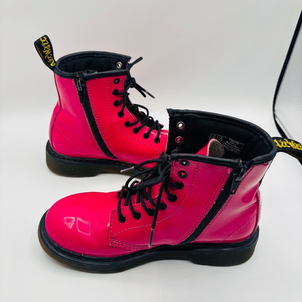 Dr. Martens Delaney Hot Pink Patent Leather Boots  Girls Size 3